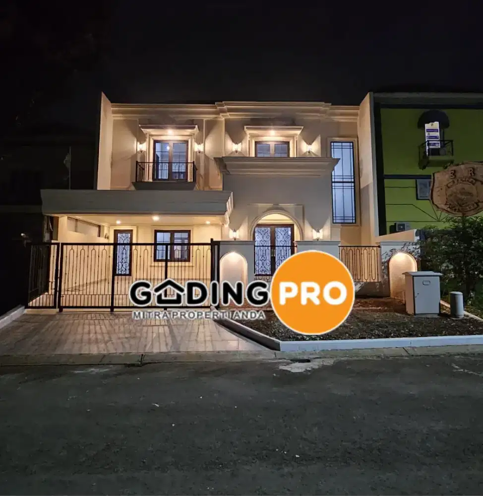 Jual rumah cantik di lengkapi private pool. Kota Wisata Cibubur.