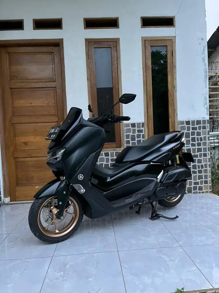 Di jual nmax 2021 abs