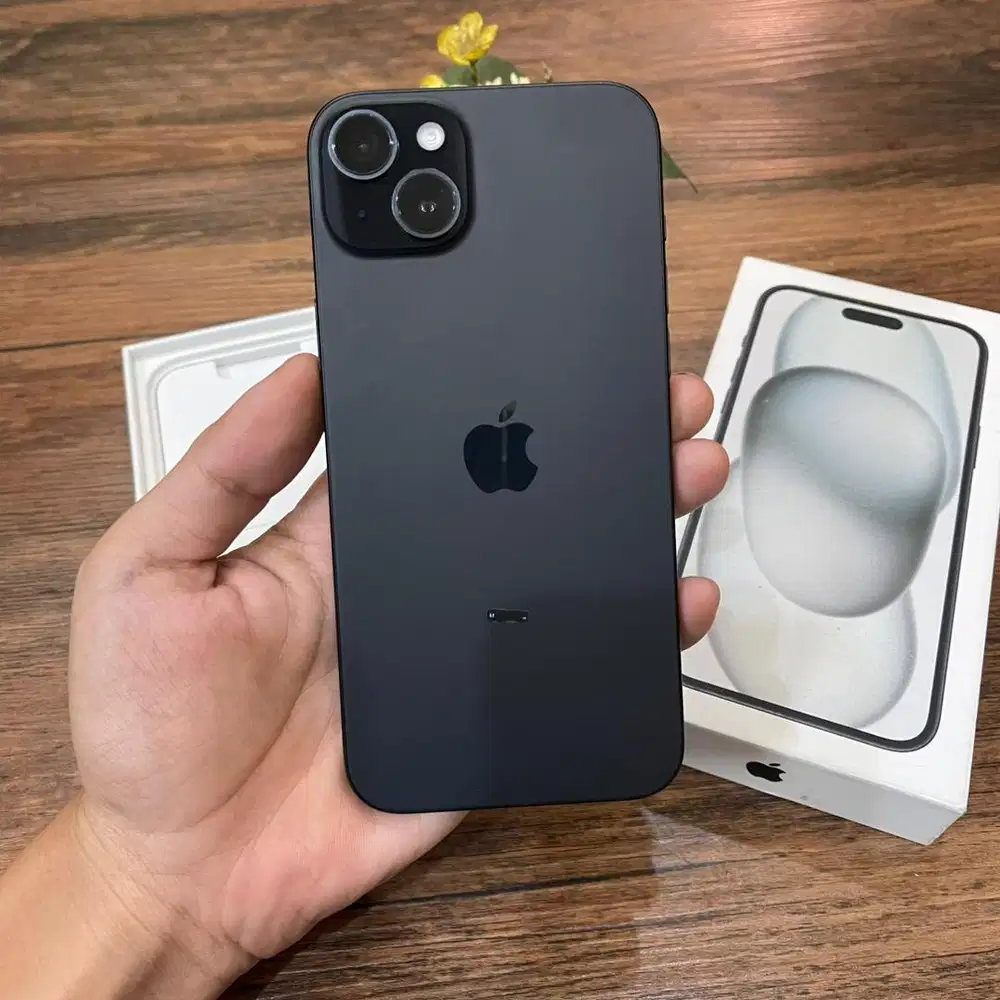 Iphone 15 Plus 128GB Resmi Perfect Comdition