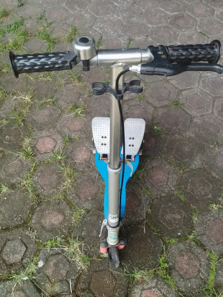 Skuter injak paket sepeda anak