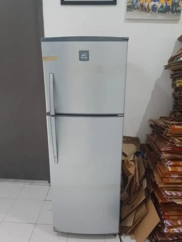 KULKAS POLYTRON 2 PINTU MURAH | SECOND BAGUS