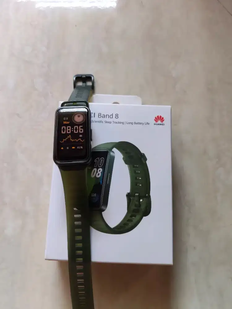 huawei Band 8 like new