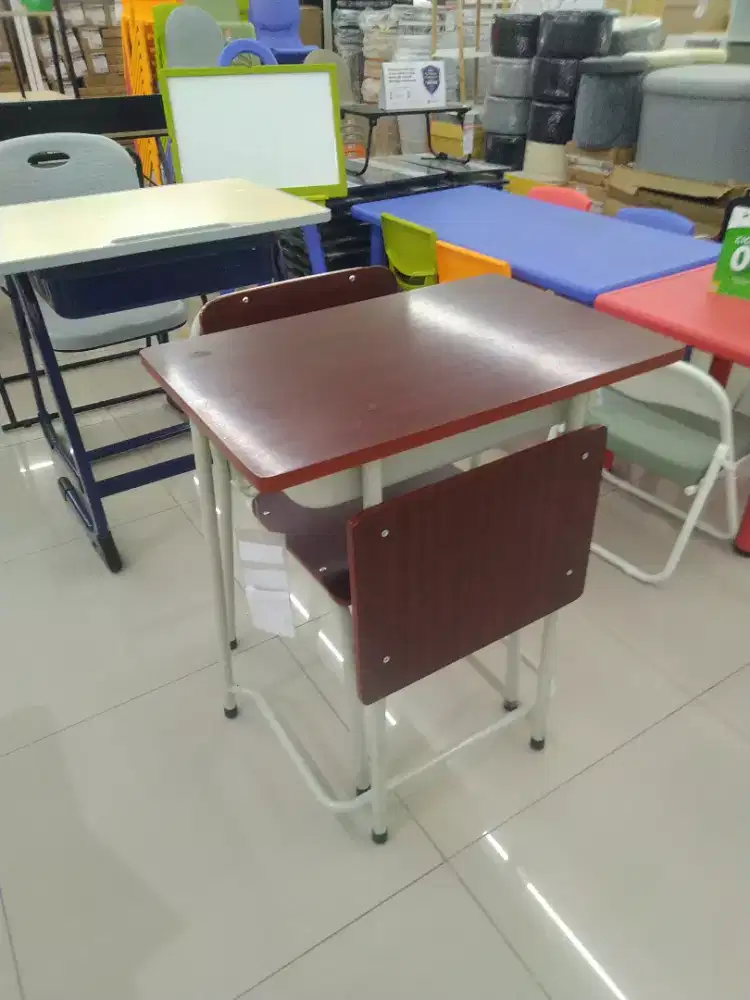 Meja sekolah set selma
