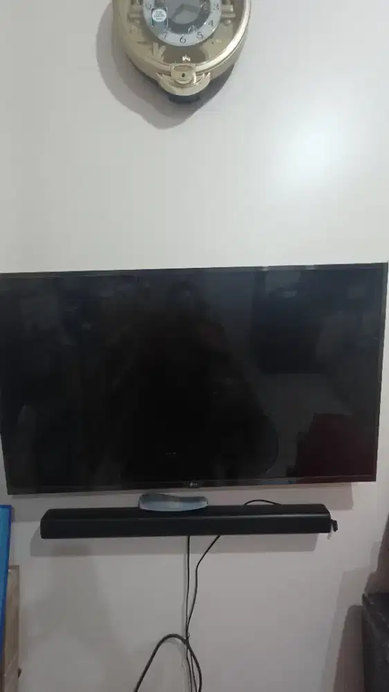 Televisi LG 43 inch
