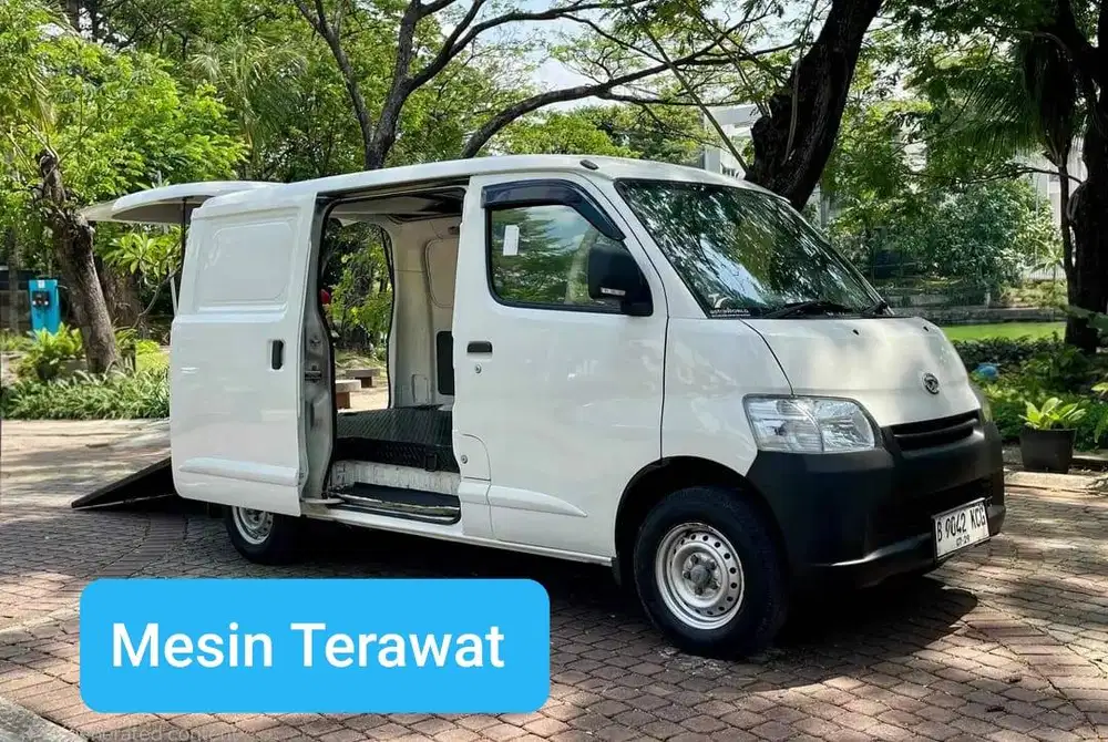 Di sewakan Grand Max Blind Van