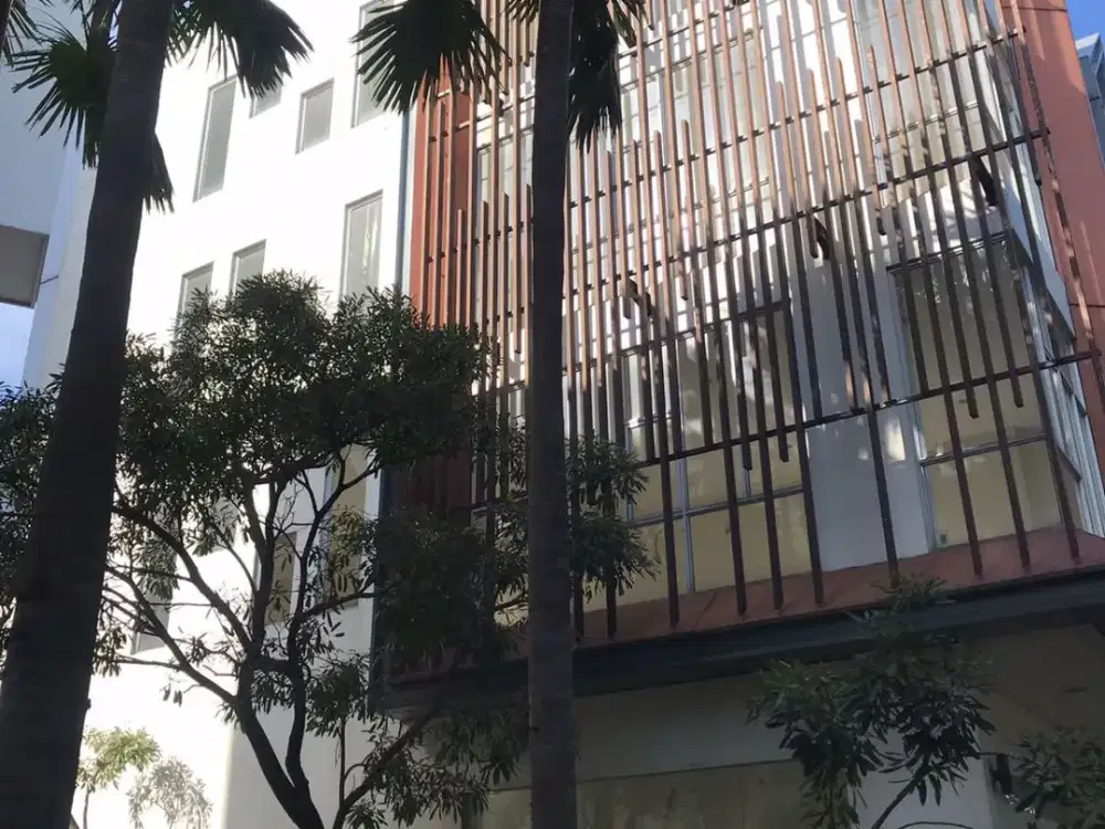 Disewakan ruko 4lantai siap pakai di Jakarta Garden City Jakarta Timur