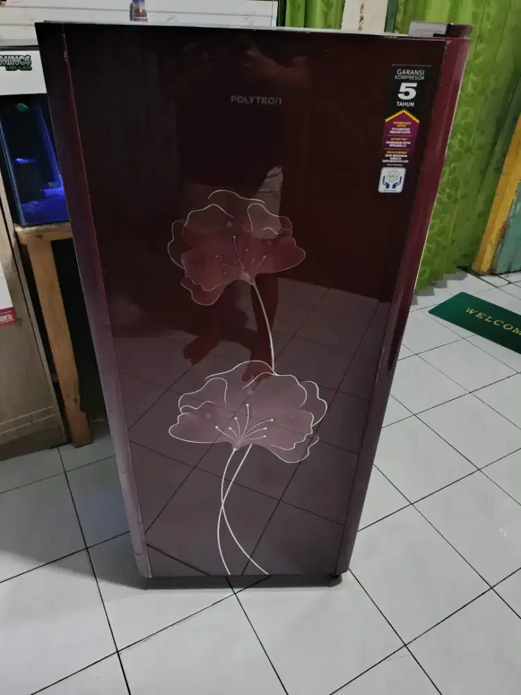 Kulkas 1 pintu merek polytron