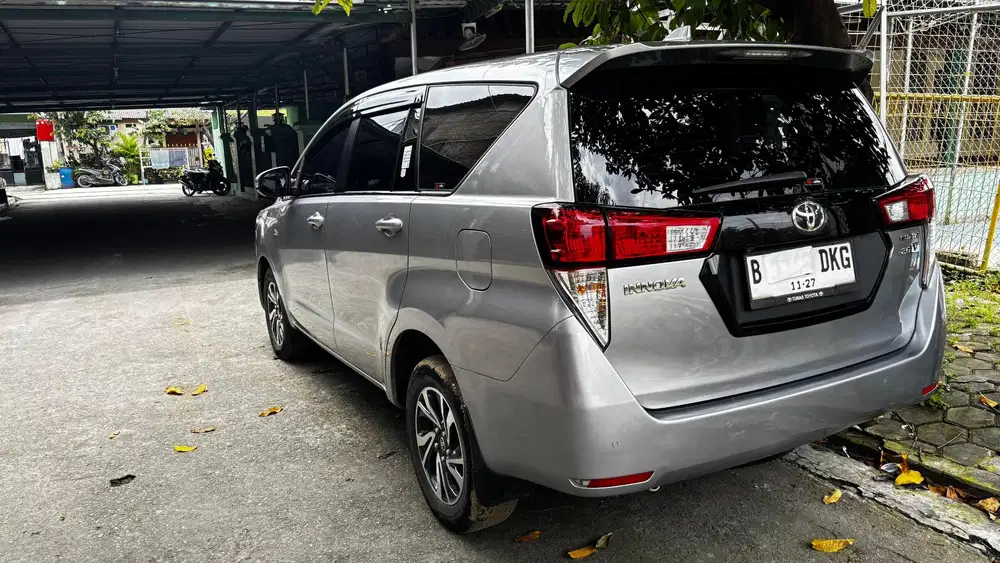 Toyota Kijang Innova 2022 Bensin