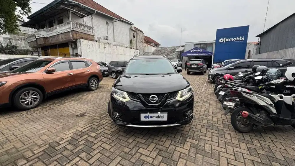 !! TOP KONDISI LOW KM !! NISSAN X-TRAIL 2.0 AT 2016
