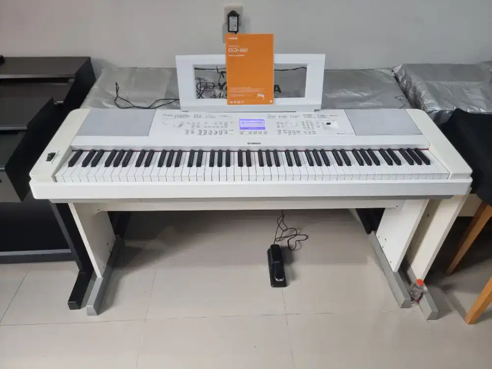 Piano yamaha dgx 660