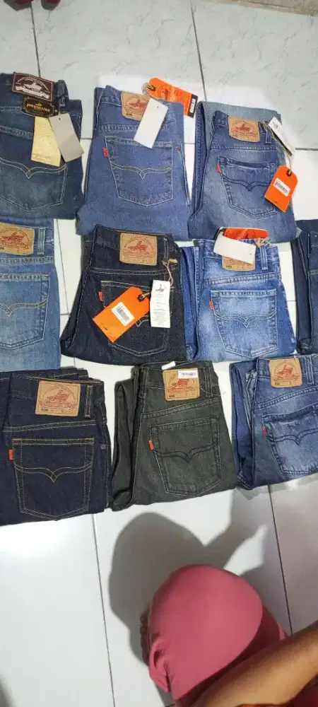Celana jeans LEA original baru ukuran 29 ke bawah
