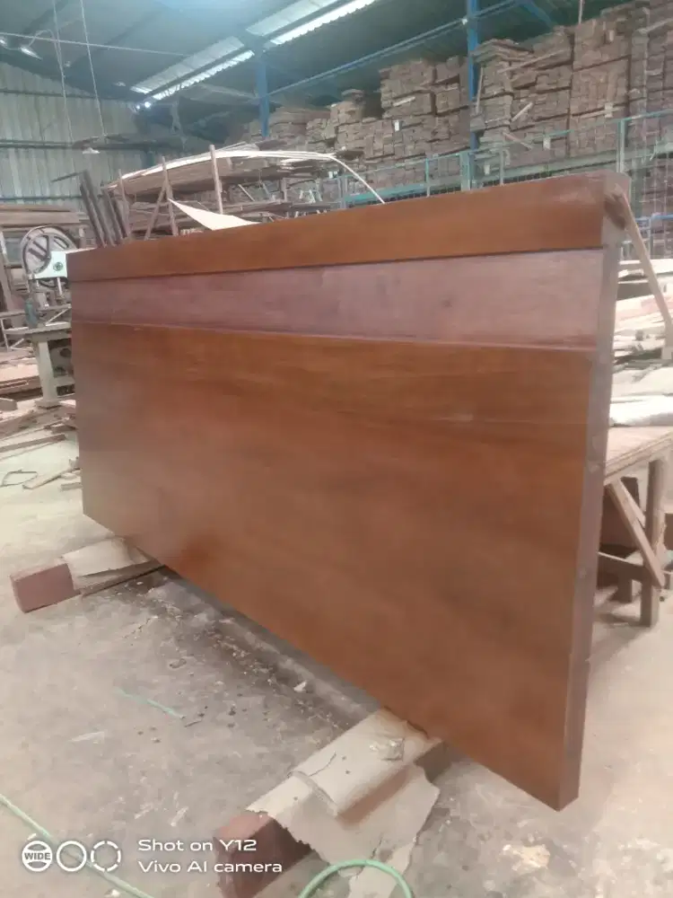 Jasa finishing Duco ,melamine dan tusiran meuble