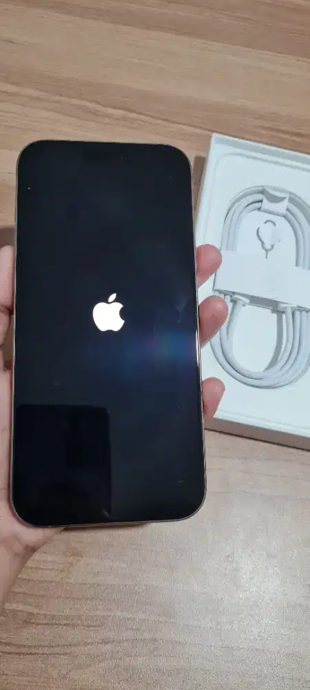 iPhone 16 pro 256 gb ibox