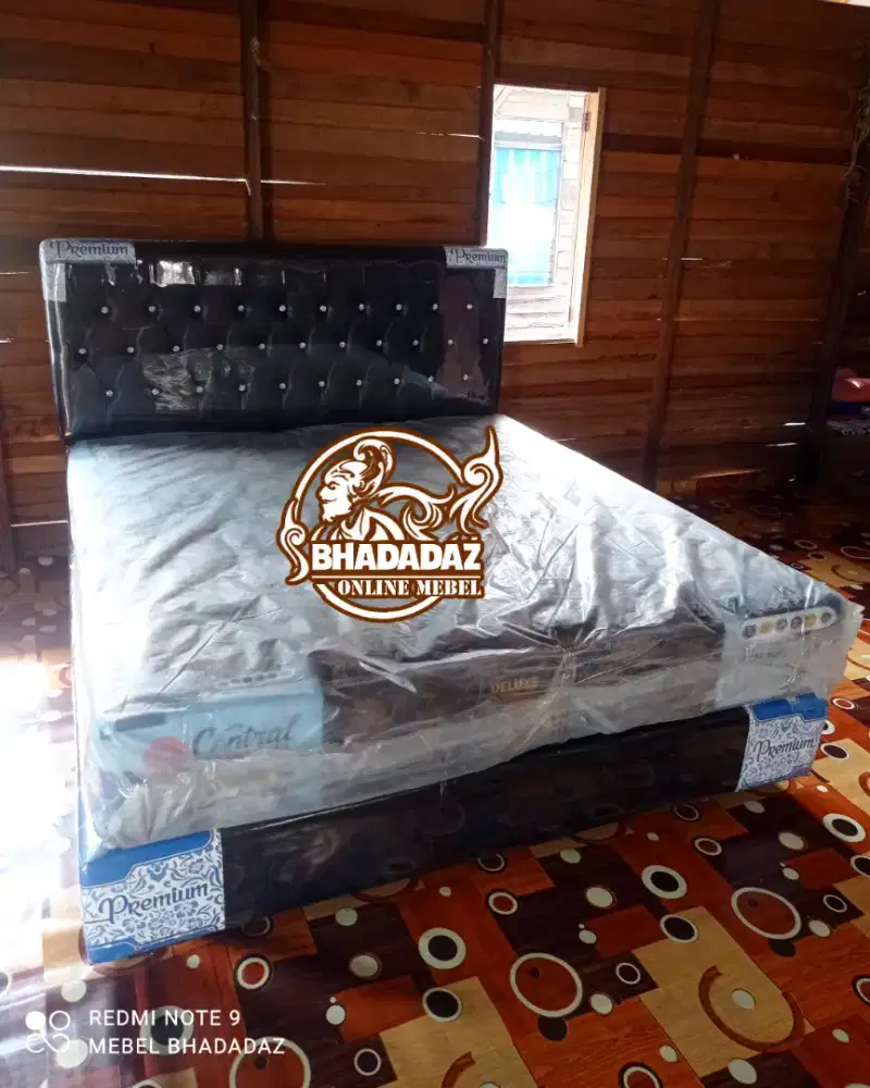 1 Set Ranjang Central Deluxe