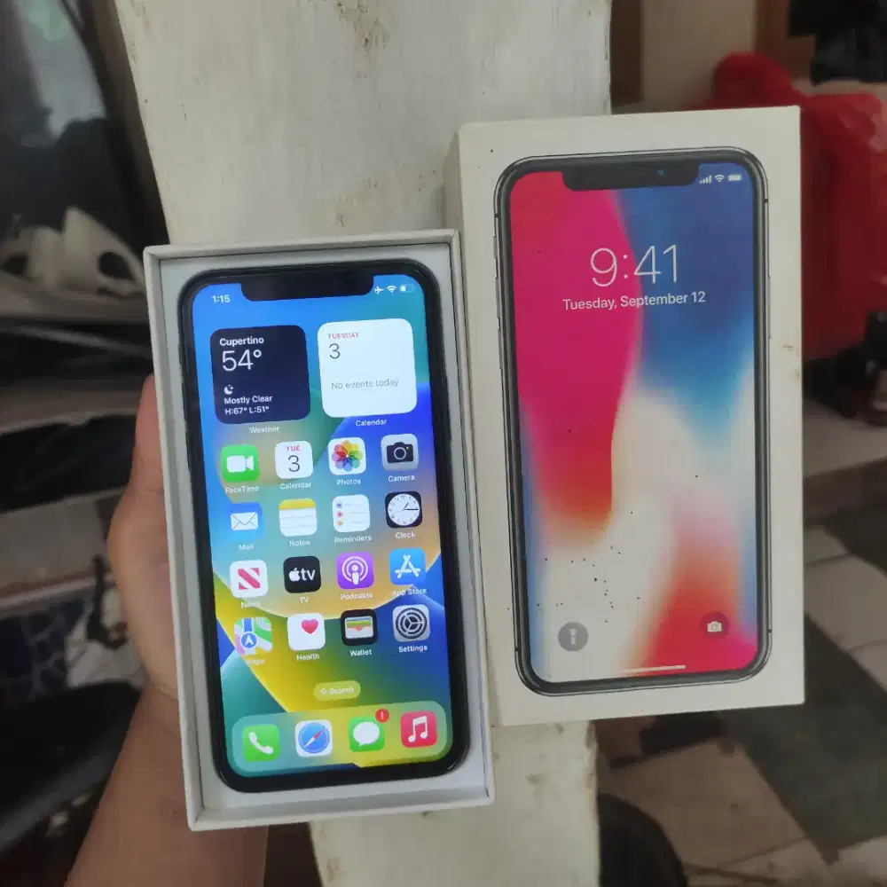 iPhonee X 64Gbb