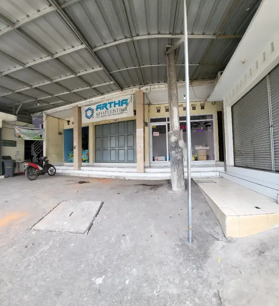 DiSewakan  ruko 1 lantai, luas, garasi, antapani