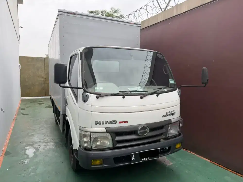 Hino Dutro 110SD Engkel Box CDE