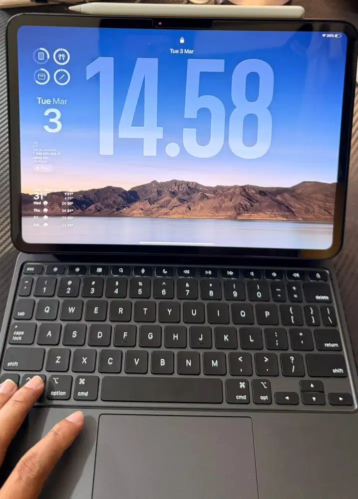 JUAL iPad Pro 11” M4 256GB — Kondisi Istimewa!