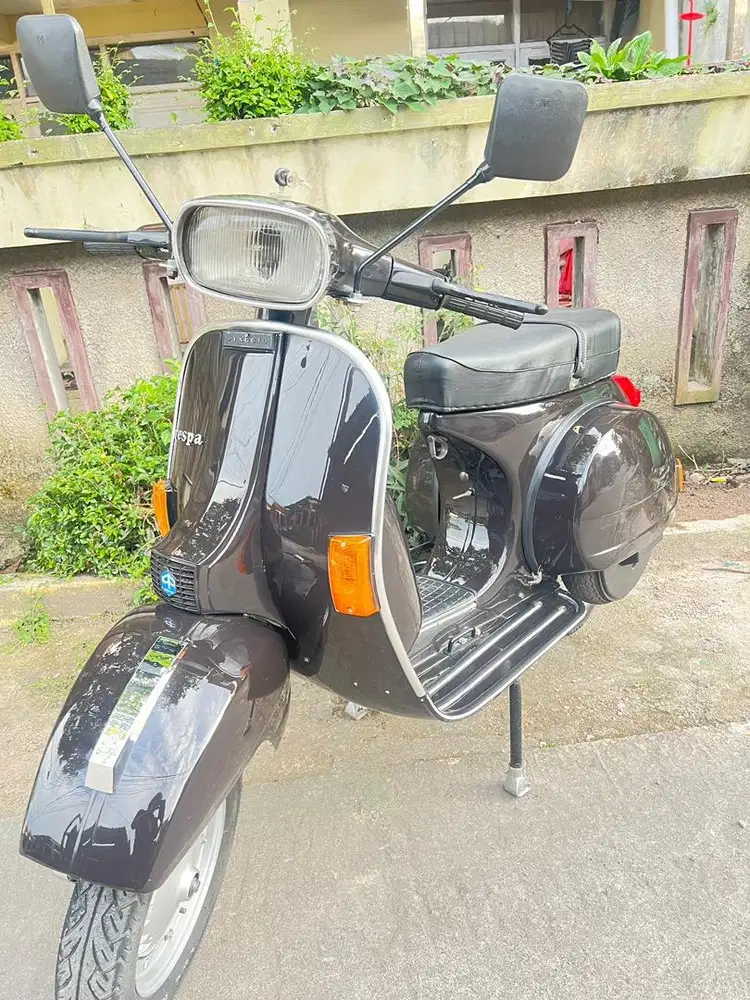 Vespa px1982 darkbrown