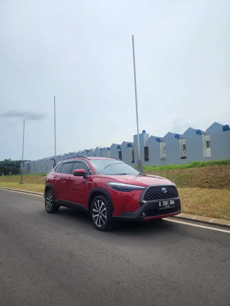 COROLLA CROSS HYBRID SPESIAL COLOR