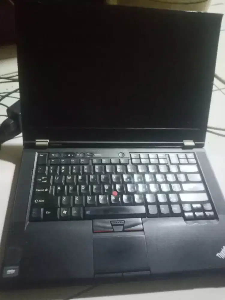 laptop lenovo thinkpad T620 core i5 gen2 (BACA DESKRIPSI)