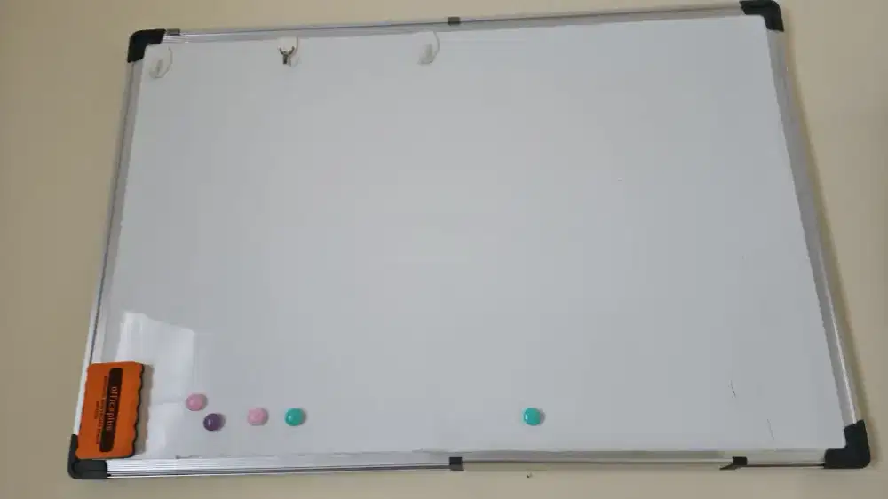 Papan tulis magnet untuk study dan kantor