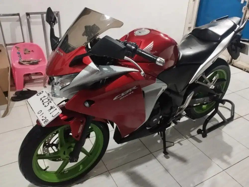 Motor Honda CBR250R