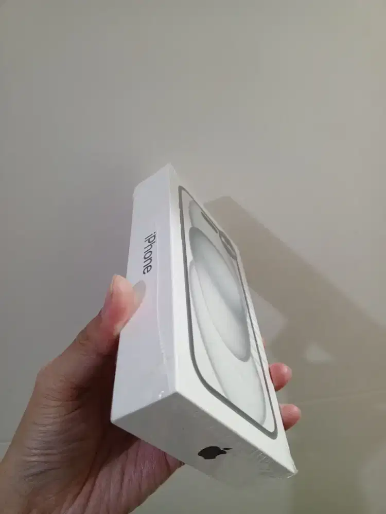 Iphone 15 128gb black BNIB