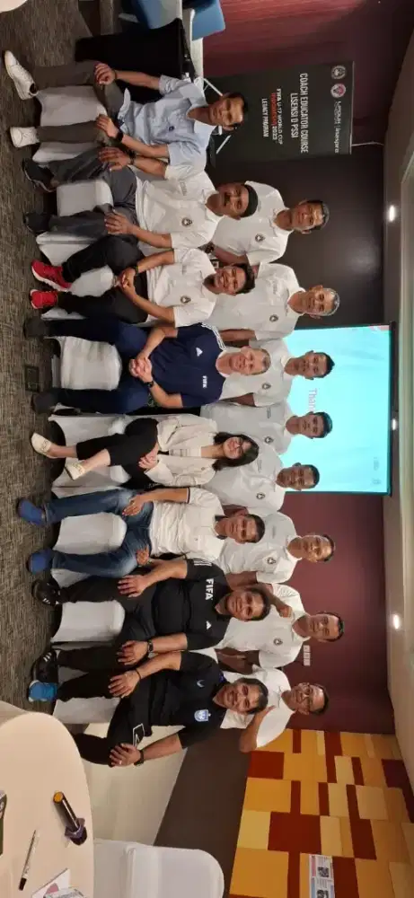 Lowongan kerja admin,cewek umur bebas