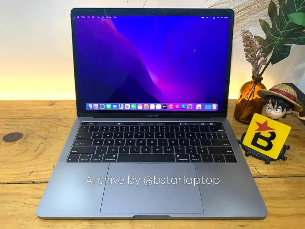 Macbook Pro 13 Retina 2018 Intel Core i5 8/512 backlight keyboard