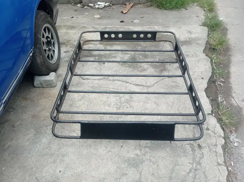 Roof rack/bagasi mobil