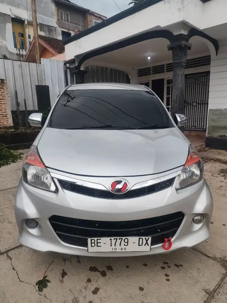 Daihatsu Xenia R sporty