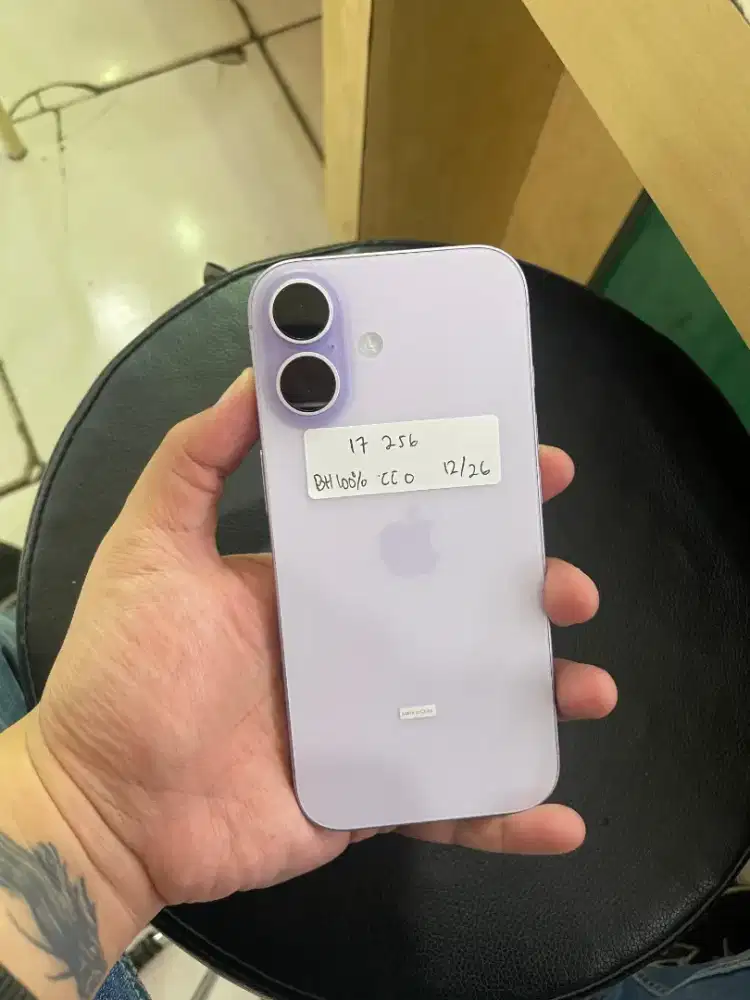 iPhone 17 256gb iBox like new grs on