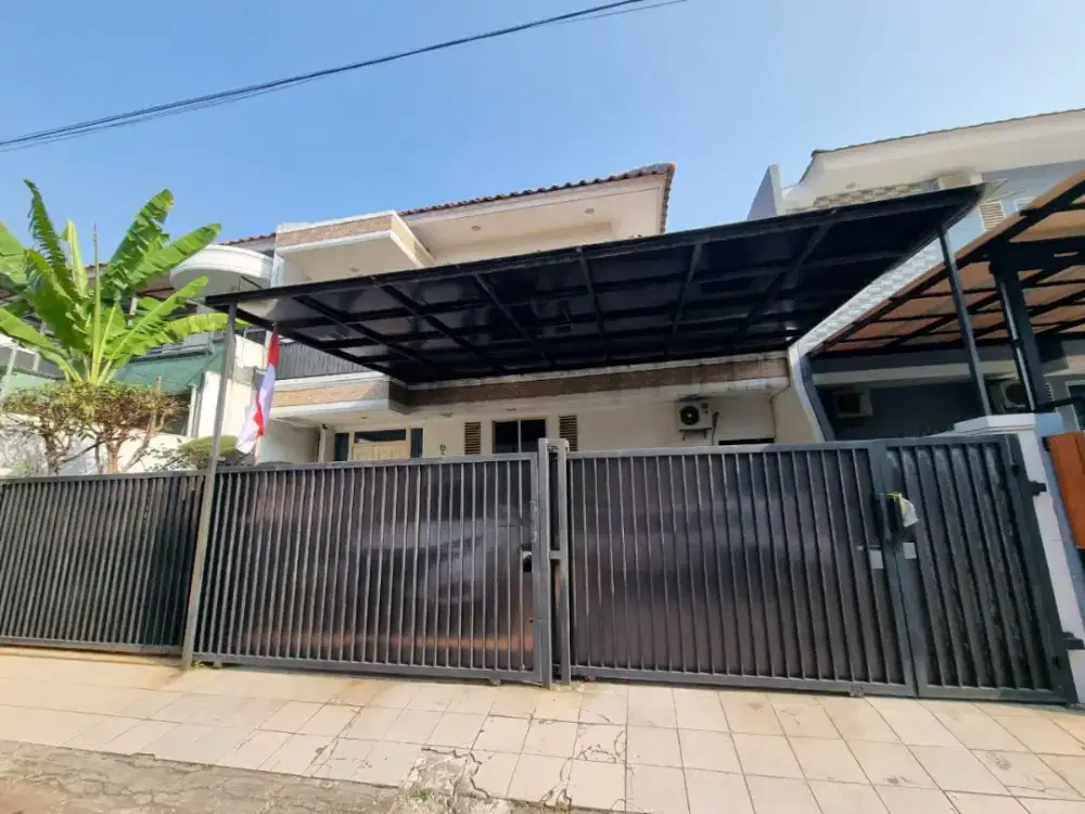 Dijual cepat rumah 2 lantai di taman modern Cakung
