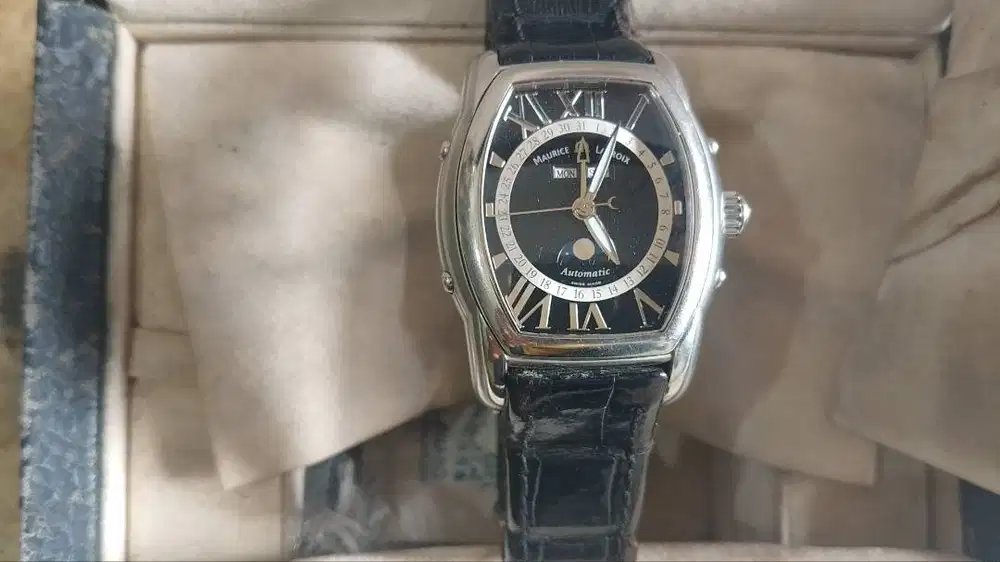Jam tangan maurice lacroix master piace phase de lune