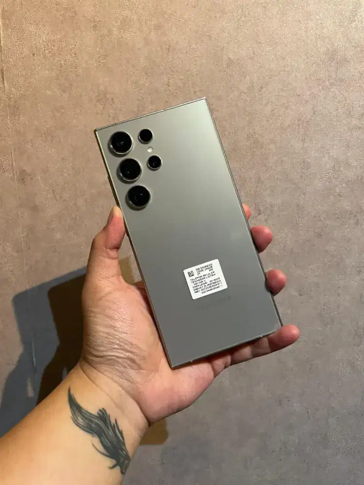 Samsung S24 Ultra 12/256gb ex sein