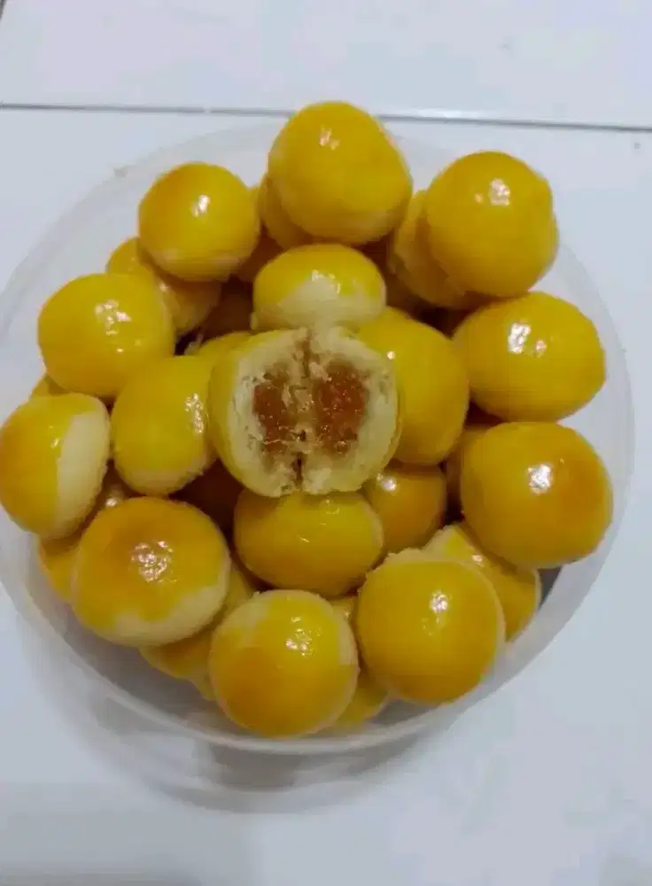 Kue2 kering,rasa di jamin enak,empuk dan lembut