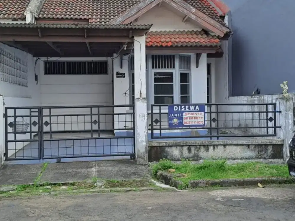 Disewakan Rumah Sektor 1B Gading Serpong , kondisi kosongan