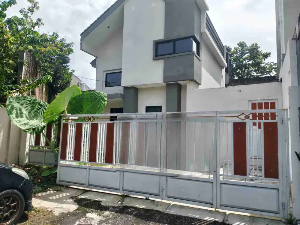 Dijual Rumah Halaman Luas, Ngantong di BCC. Siap Huni, Bebas Banjir dan Dkt Toll