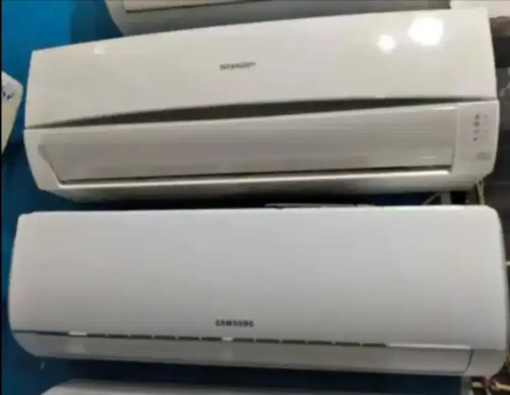 AC second Sharp 1/2pk -1pk mulus, normal, dijamin dingin