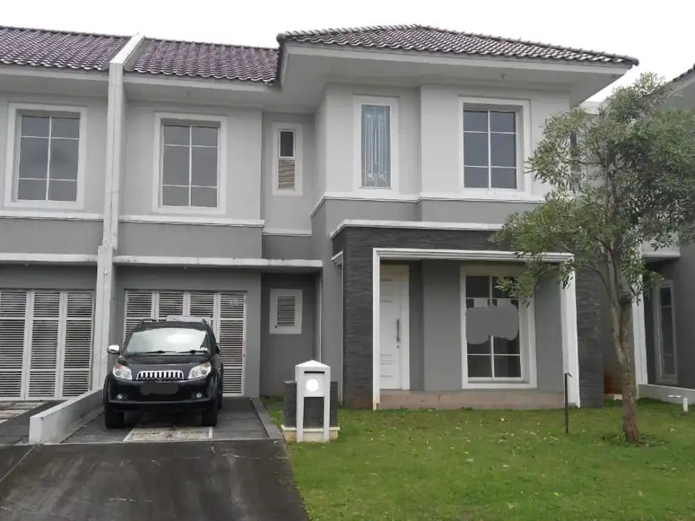 Dijual Rumah Suvarna Padi 12x25, 2 lantai, Bagus