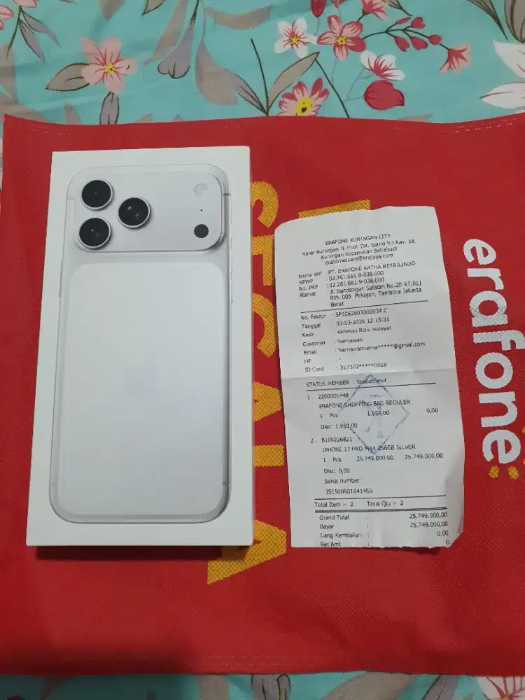 Iphone 17 promax 256gb garansi ibox 1 tahun ada nota belinya