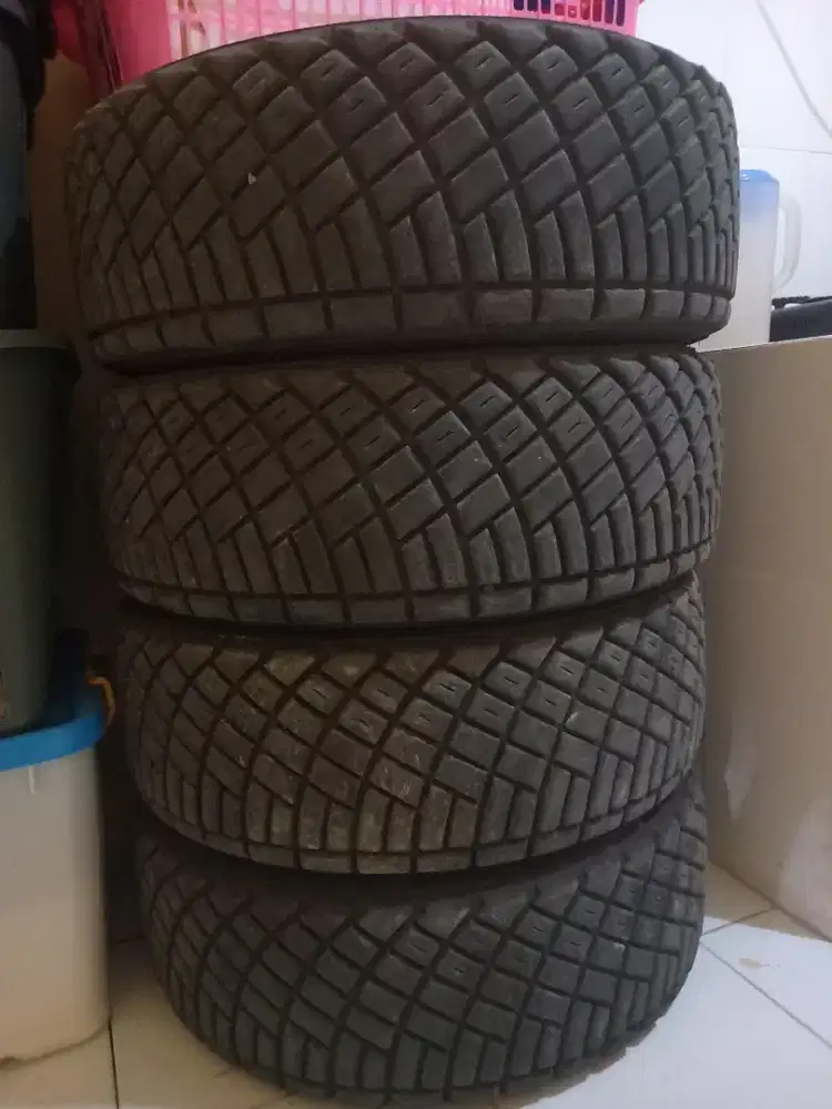 Ban rally dunlop direzza 88R