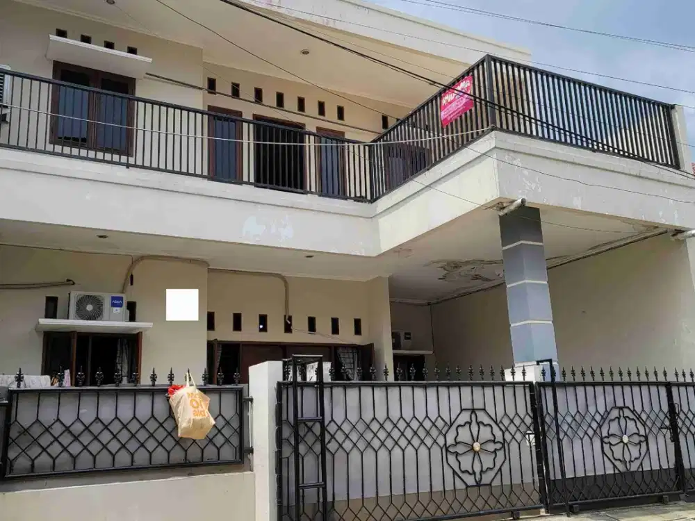 Dijual Cepat Rumah 2 Lantai Di Harapan Indah Bekasi