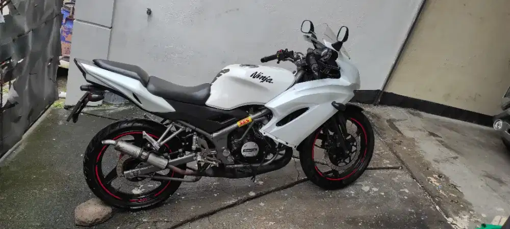 Ninja RR Putih 2012