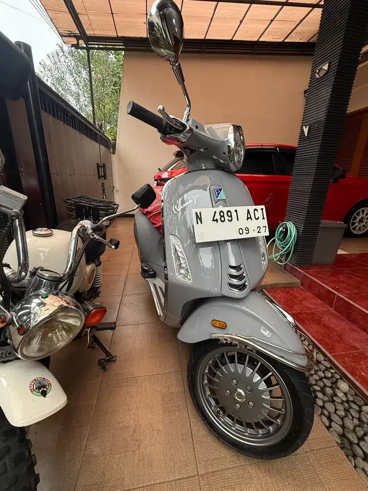 Vespa primavera