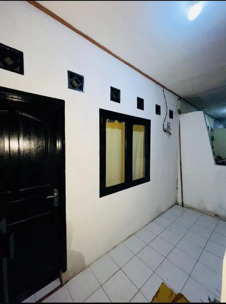 Disewakan Rumah Kontrakan Lokasi Strategis Palmerah Kemanggisan