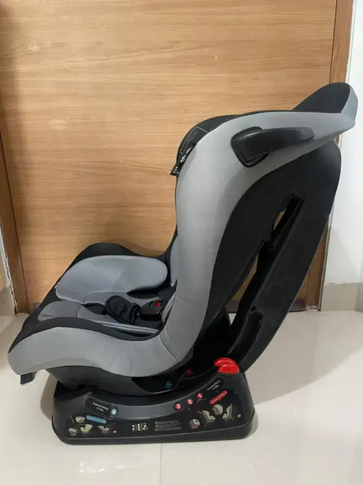 DIJUAL PRELOVED / SECOND 
CARSEAT CARE BABY MASSIMO