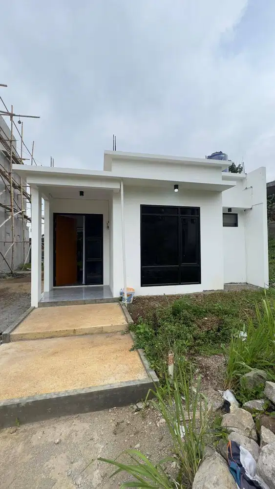 Rumah Tumbuh Bangunan Baru di Cigadung Dago