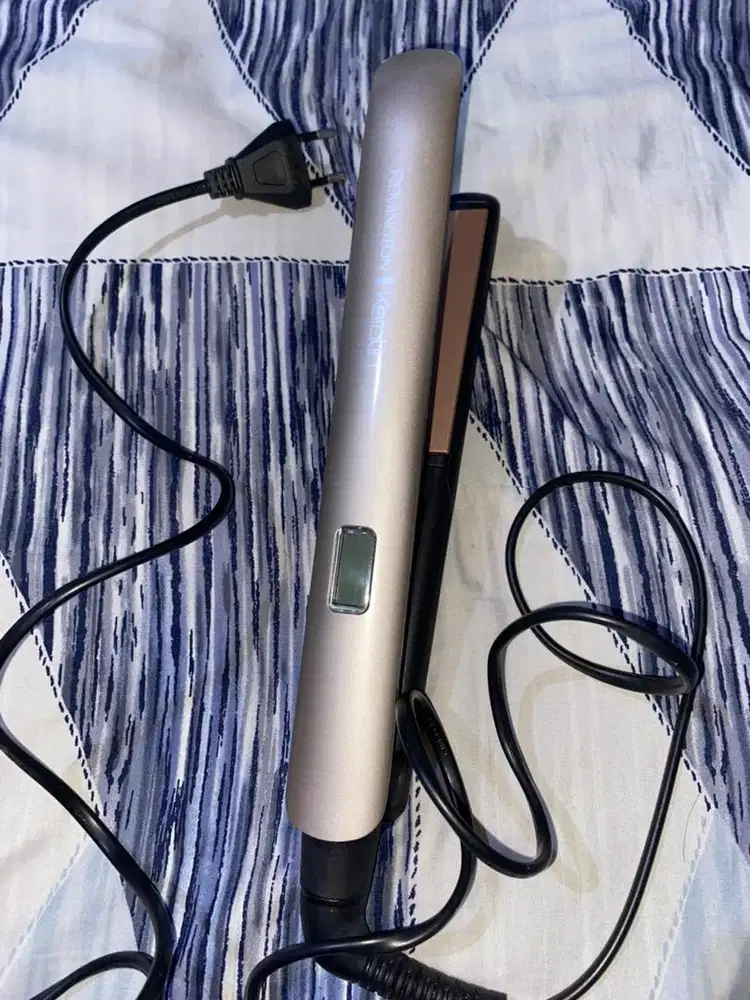 DIJUAL Remington Catokan Pelurus Rambut Keratin Protect S8540